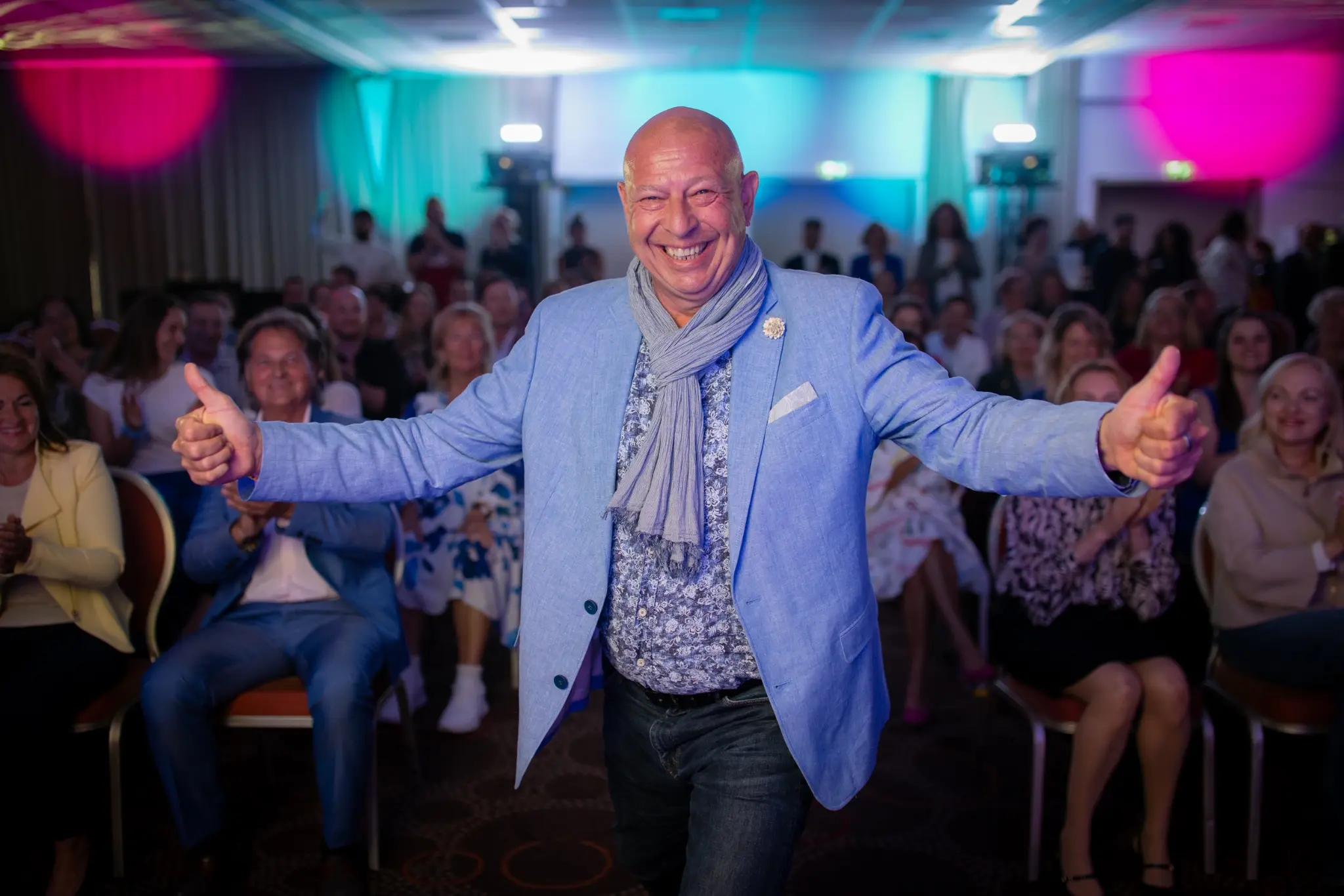 Ralf Domagalski mit begeistertem Publikum